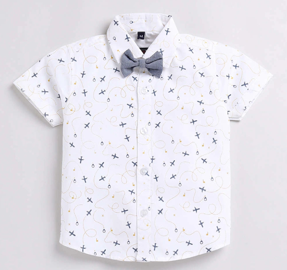 Kukus91 Boys white printed and Cream short pair set